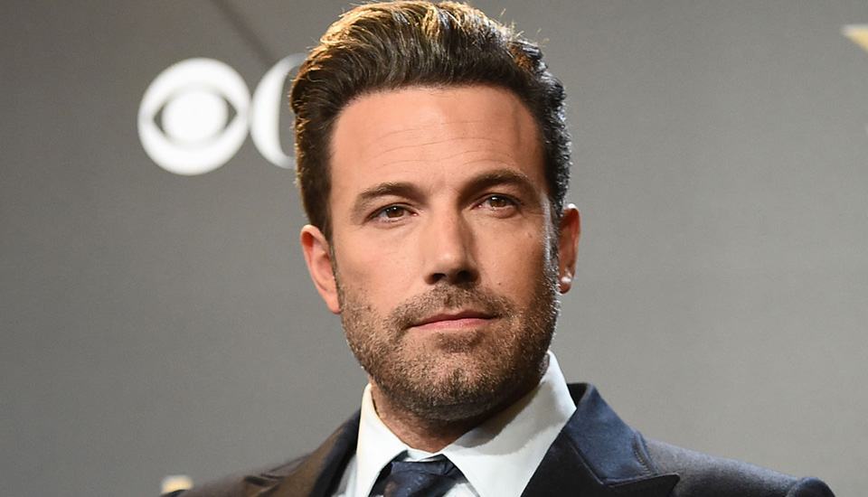 Ben Affleck vende la sua villa per 28 milioni di dollari Ben Affleck vende la sua villa per 28 milioni di dollari