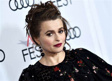 Helena Bonham Carter diventa presidente della London Library Helena Bonham Carter diventa presidente della London Library