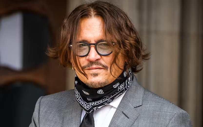 Jeanne du Barry, Johnny Depp nella nuova immagine nei panni di Luigi XV Jeanne du Barry, Johnny Depp nella nuova immagine nei panni di Luigi XV