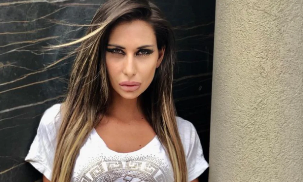 “Grande Fratello Vip”, Sarah Altobello e l’uomo misterioso