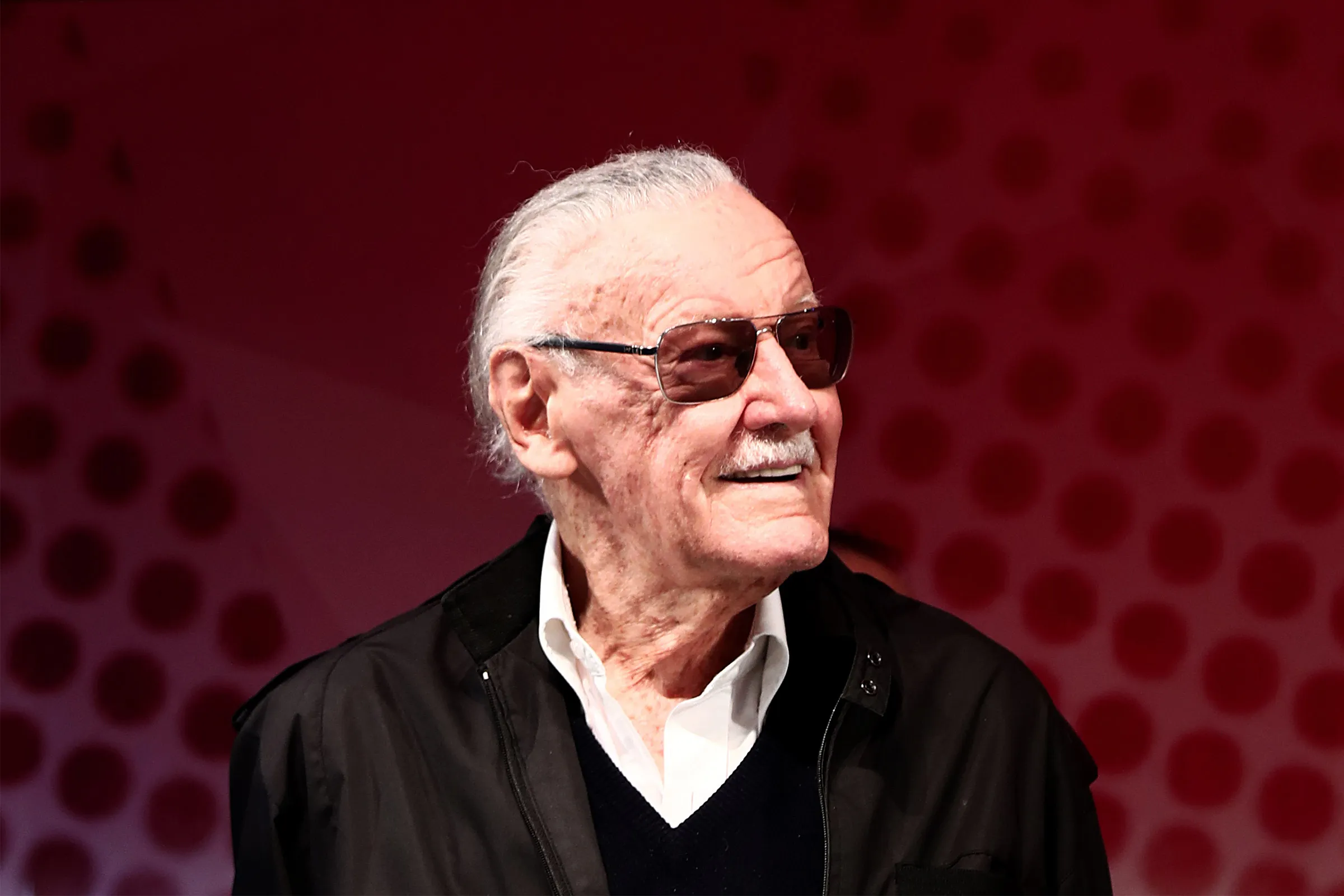 Stan Lee, annunciato con un trailer il documentario sulla sua vita