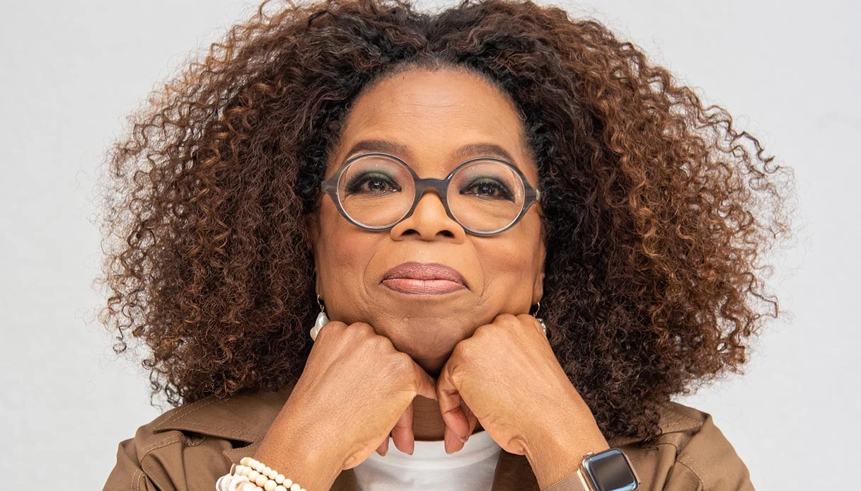 Oprah Winfrey riceve un tartufo bianco record dall’Umbria: “Come lo cuciniamo?” Oprah Winfrey riceve un tartufo bianco record dall’Umbria: “Come lo cuciniamo?”