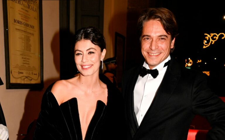 Alessandra Mastronardi esce allo scoperto con Giampaolo Sannino Alessandra Mastronardi esce allo scoperto con Giampaolo Sannino