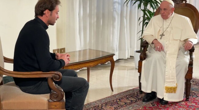 Papa Francesco ripercorre i suoi 10 anni di pontificato in un’intervista esclusiva su Canale 5 Papa Francesco ripercorre i suoi 10 anni di pontificato in un’intervista esclusiva su Canale 5