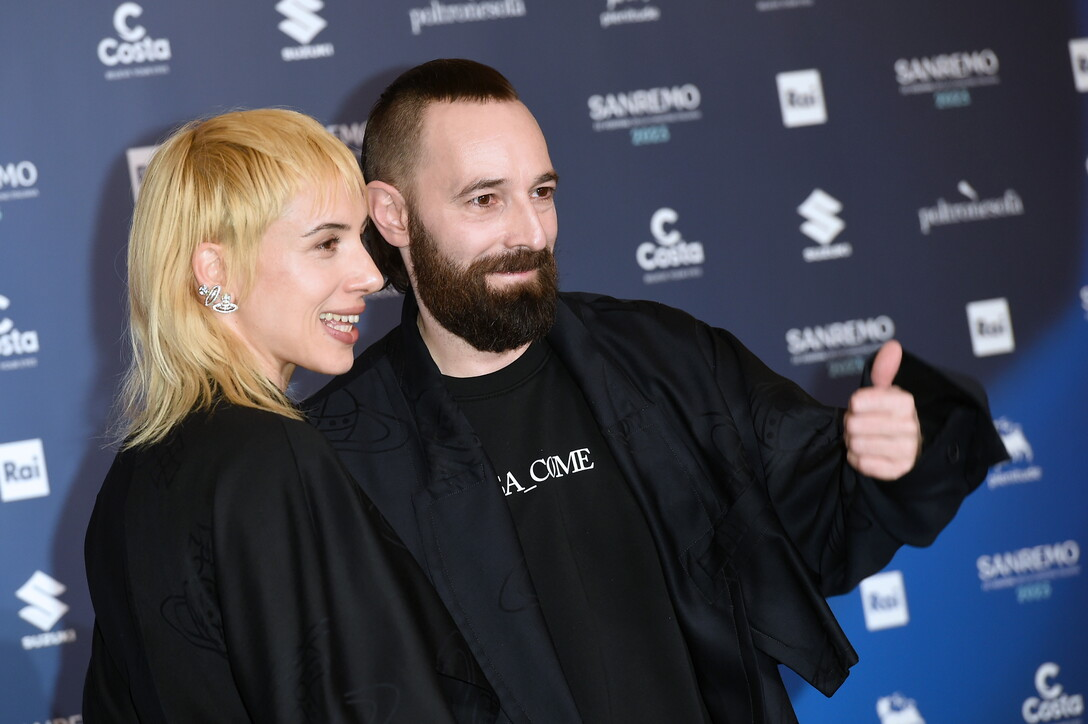 Sanremo d’amare, i cantanti accoppiati e quelli sulla piazza Sanremo d’amare, i cantanti accoppiati e quelli sulla piazza