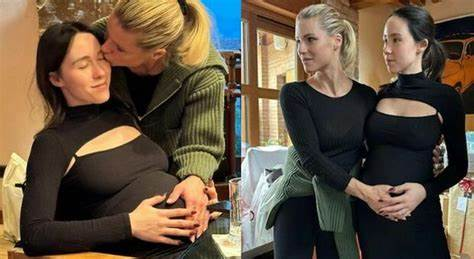 Aurora Ramazzotti e Michelle Hunziker, giornata tra donne a spasso a Milano Aurora Ramazzotti e Michelle Hunziker, giornata tra donne a spasso a Milano