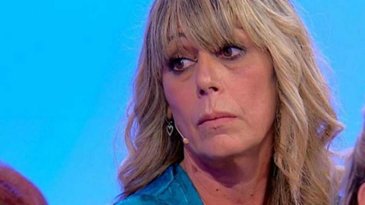 “Uomini e Donne”, Aurora Tropea ha tutti contro: ecco cosa ha fatto