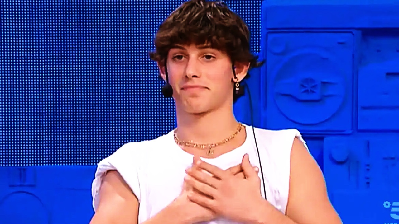 “Amici 22”: Alessio, Wax, Samu, Federica e Mattia conquistano la maglia del serale