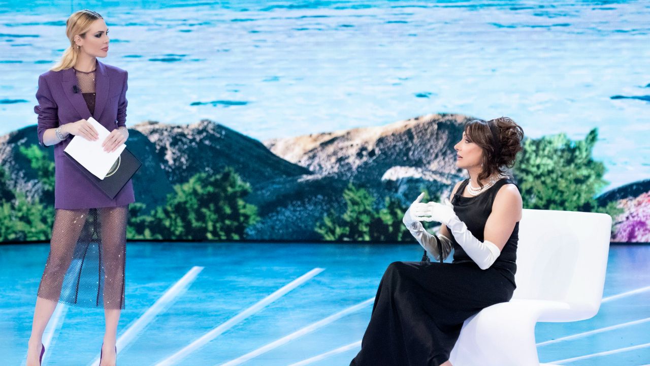 Isola dei Famosi, Vladimir Luxuria: “Vi svelo come sarà Ilary Blasi dopo il divorzio”