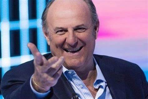 Gerry Scotti presenta “Lo show dei record” Gerry Scotti presenta “Lo show dei record”