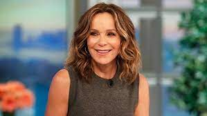 Friends, Jennifer Grey ha lasciato la serie tv per problemi di ansia