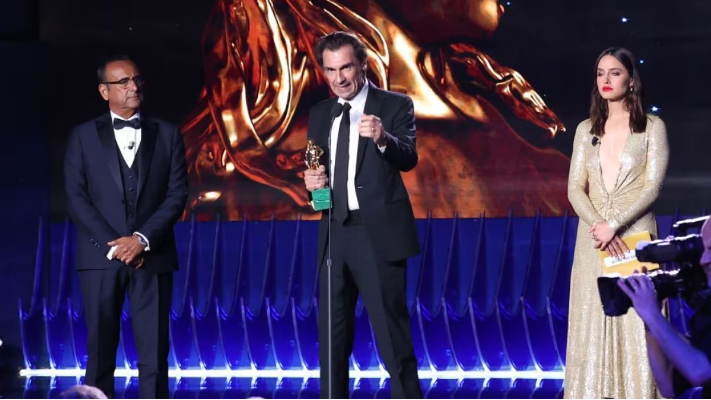 Fabrizio Gifuni miglior attore ai David: “Ringrazio la mia fragilità antidoto in questi tempi decadenti”