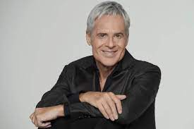 Claudio Baglioni presenta il suo nuovo progetto “a Tuttocuore”, 14 maxieventi live… a tre dimensioni