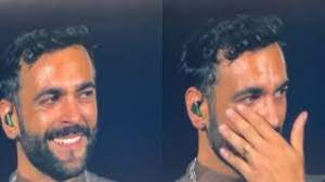 Marco Mengoni in lacrime per colpa dei fan: “Mi avete fatto scoppiare”