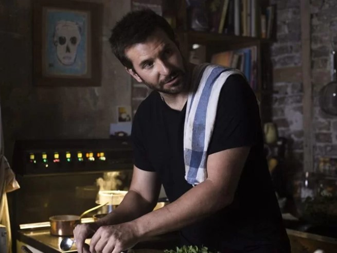 “Il sapore del successo” arriva su Rai1 il film con Bradley Cooper e Rioccardo Scamarcio