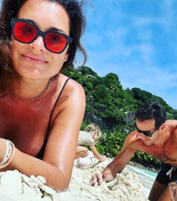 Alena Seredova in luna di miele con tutta la famiglia
