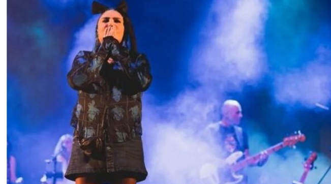 Loredana Bertè sta male e annulla l’ultima data del tour: “Sono allo stremo… senza forze e senza voce”