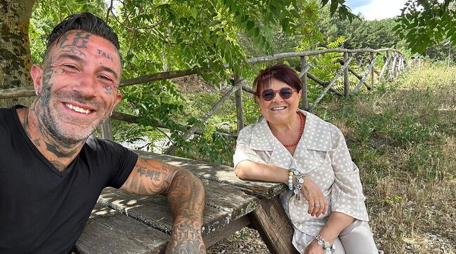 Simone Coccia e Stefania Pezzopane, è di nuovo amore Simone Coccia e Stefania Pezzopane, è di nuovo amore