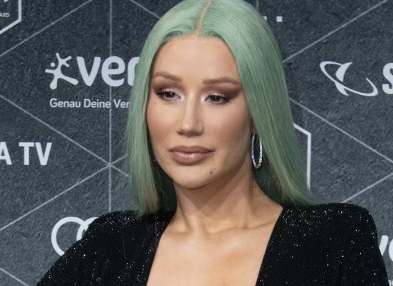 Iggy Azalea annuncia il nuovo singolo Money Come Iggy Azalea annuncia il nuovo singolo Money Come