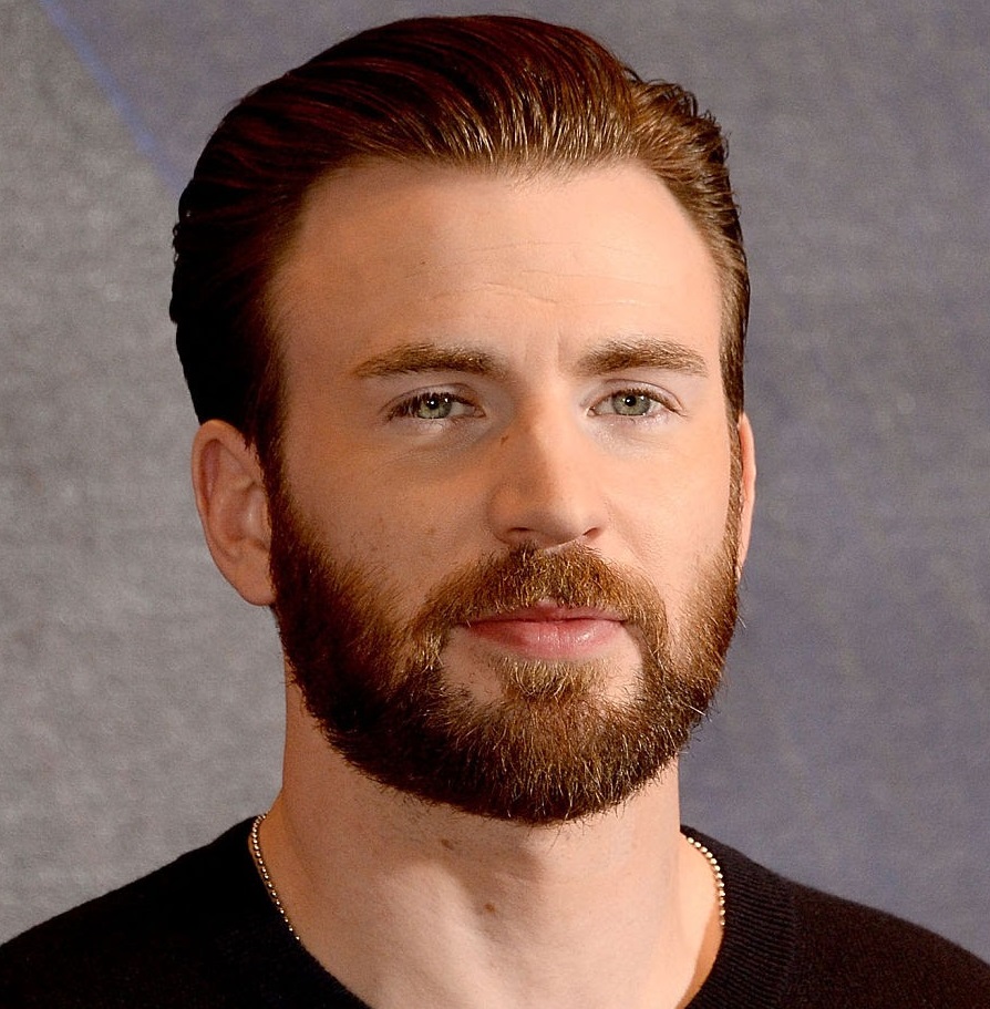 Capitan America si sposa, nozze tra Chris Evans e Alba Baptista