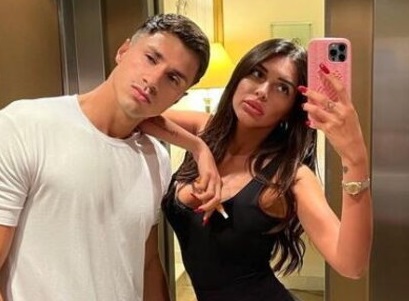 “Temptation Island”, Greta non si fida più, ma Mirko replica: “Ho accettato le uscite con i suoi ex”