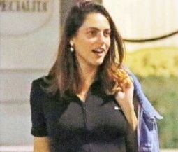 Miriam Leone, reginetta innamorata con il pancione