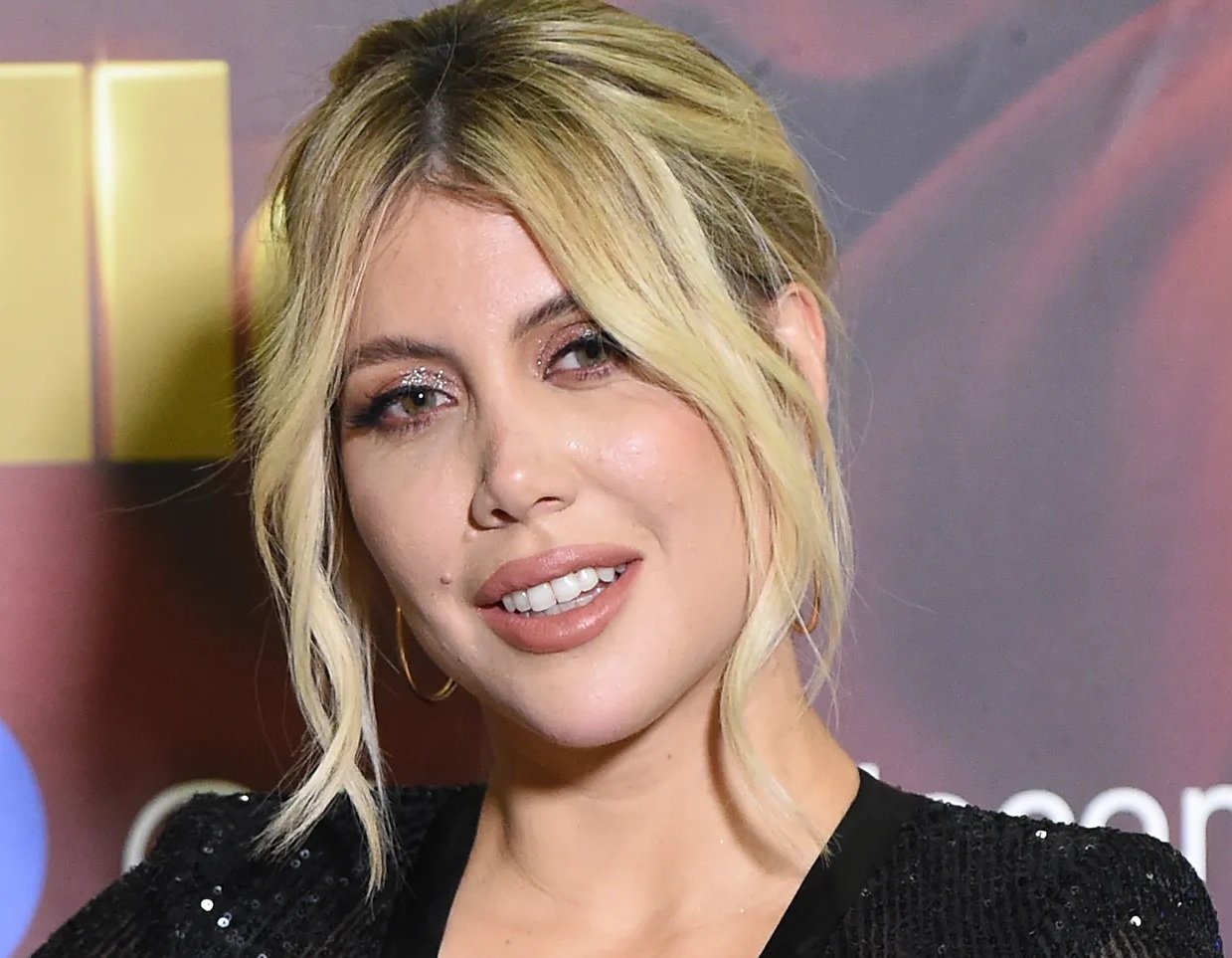 Wanda Nara a pochi giorni dal debutto a “Ballando con le Stelle” rompe il silenzio rivelando alcuni dettagli sulla sua malattia