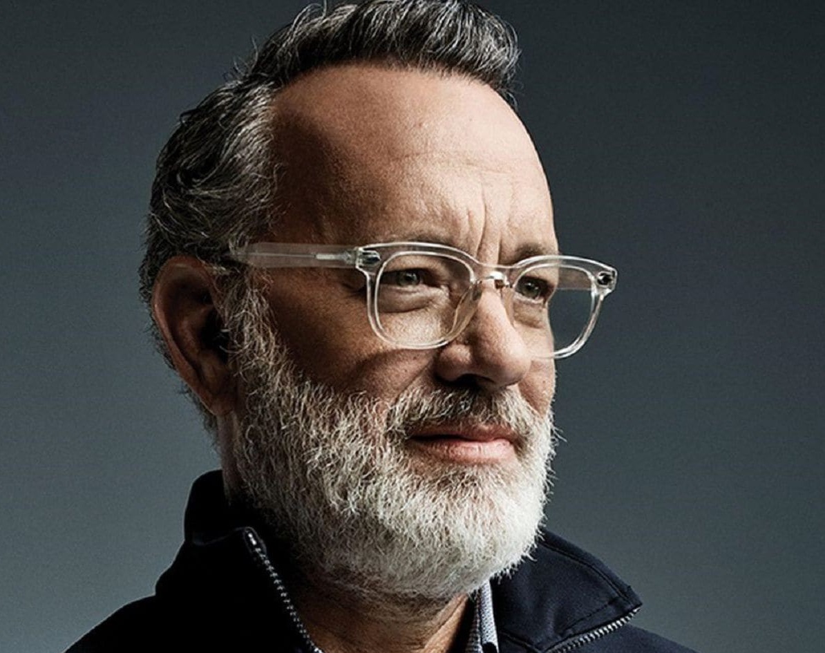 Tom Hanks, una pubblicità ha usato un’immagine AI dell’attore senza il suo consenso