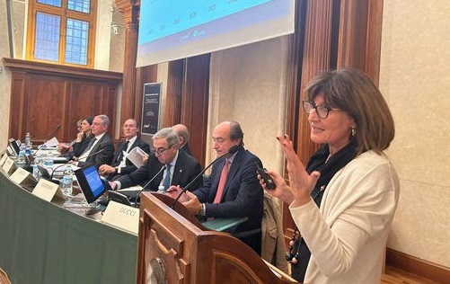Le Smart TV sorpassano le tradizionali, 97 milioni gli schermi connessi
