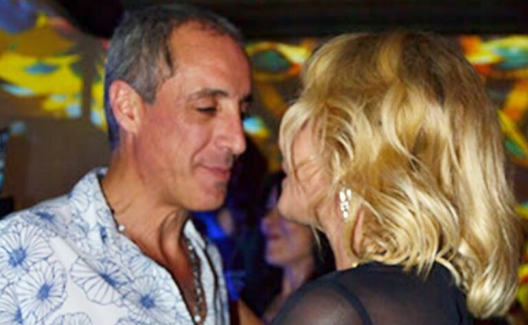 Claudia Gerini festeggia il suo compleanno insieme al nuovo compagno