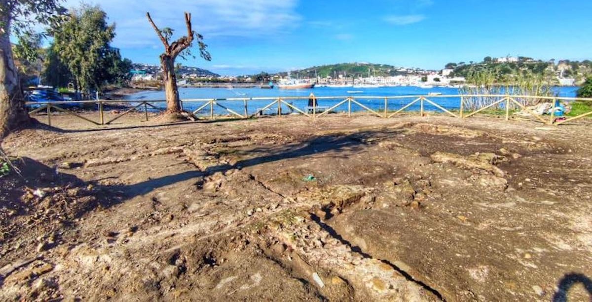 Bacoli, emersi i resti di una monumentale villa romana: potrebbe essere di Plinio il Vecchio