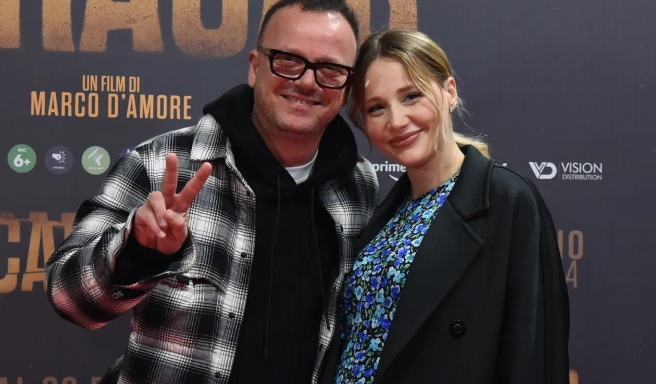Gigi D’Alessio diventa papà per la sesta volta