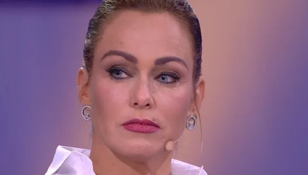 Sonia Bruganelli, pedinata a Roma: “Mi hanno strappato il Rolex”
