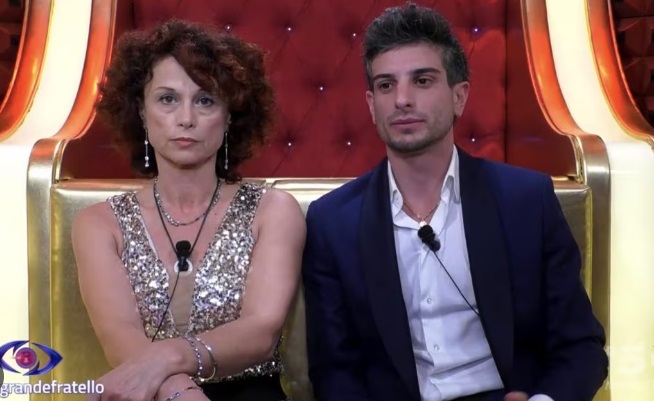 Grande Fratello, Beatrice parla del suo rapporto con Garibaldi: “Ho una vita incompatibile con la sua”.