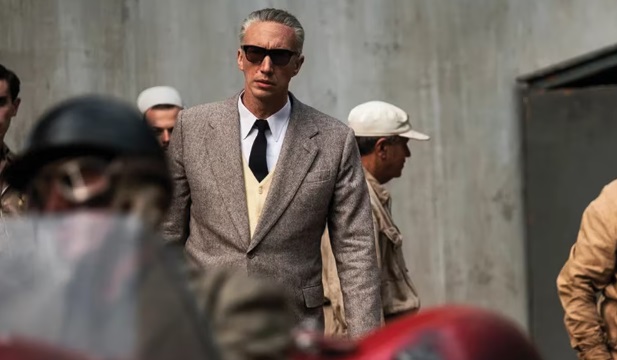 Stasera in prima tv c’è ‘Ferrari’ di Michael Mann