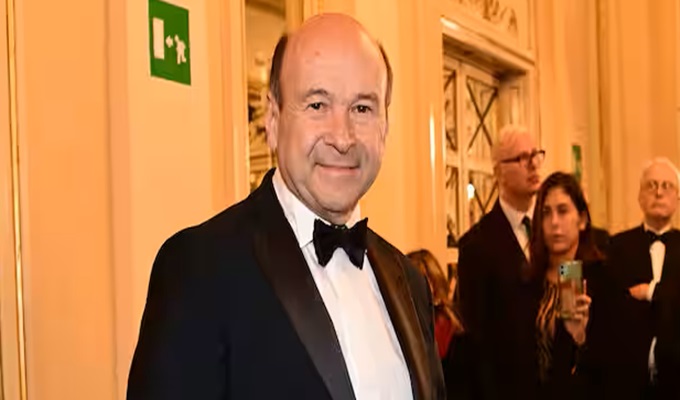“L’Orchestra della Scala di Milano chiede: ‘Meyer, resta con noi altri due anni!'”